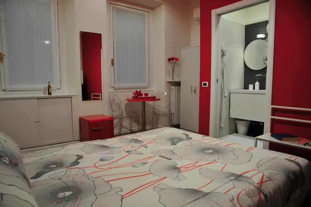 Eva & Diabolik'S Secret Room Milano Oda fotoğraf